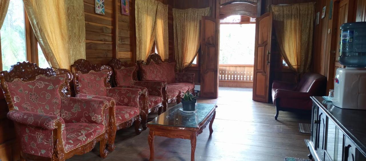 Talaga Tomohon Home Stay And Fishing Pond Exteriér fotografie