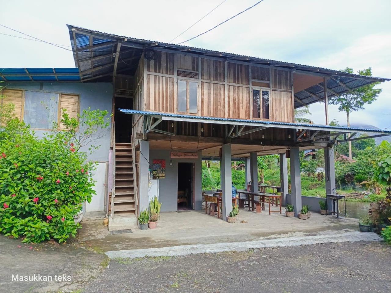 Talaga Tomohon Home Stay And Fishing Pond Exteriér fotografie